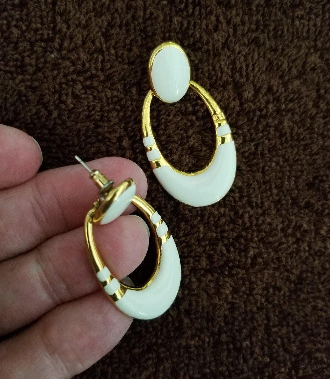 Retro Style Ivory and Gold Enamel Stud Earrings Vintage