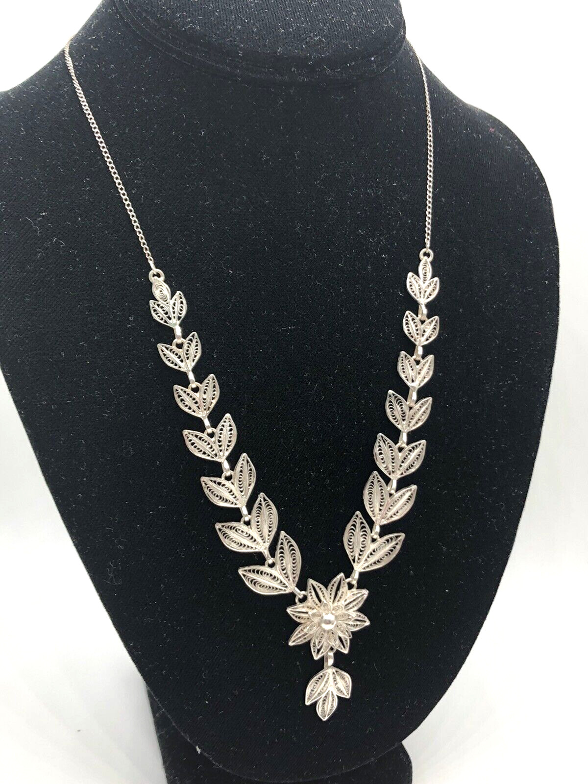 Filigree Necklace Cascading Leaves & Flower Sterling Silver 20+” Antique 1900s