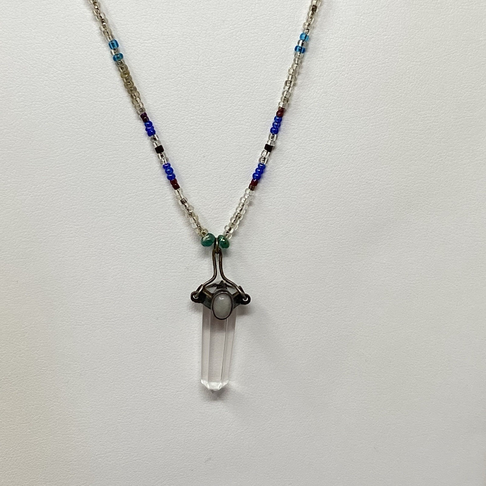 Crystal Rock Quartz Pendant Necklace Amulet Gemstone Blue Clear Seed Bead Chakra