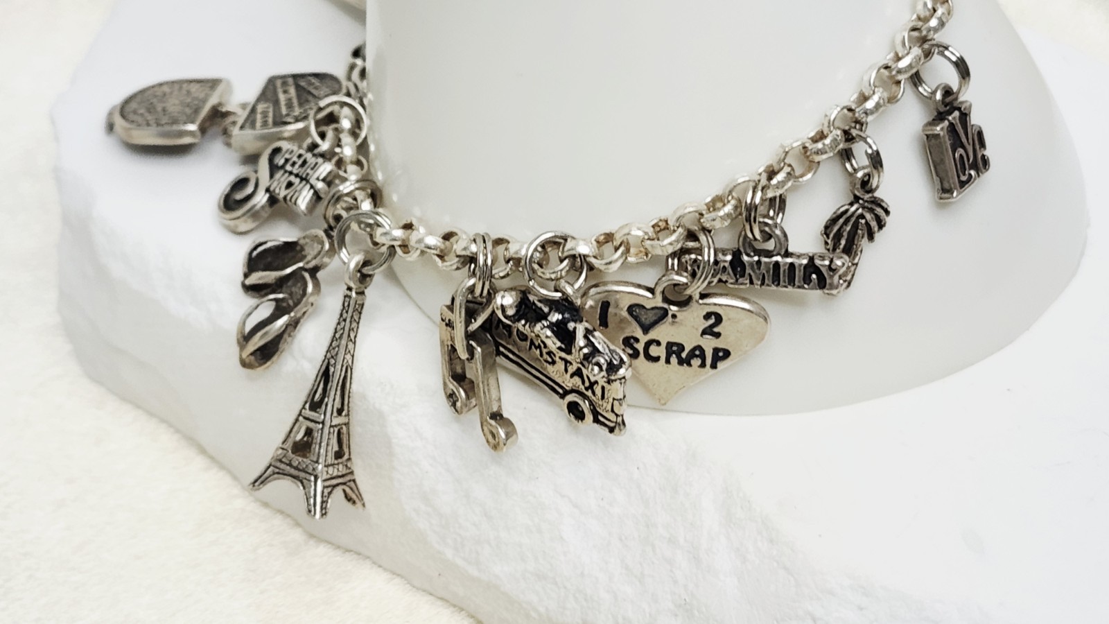 Vintage SJC Sterling Silver Link Charm Bracelet Heavily Loaded 18 Charms – 44g