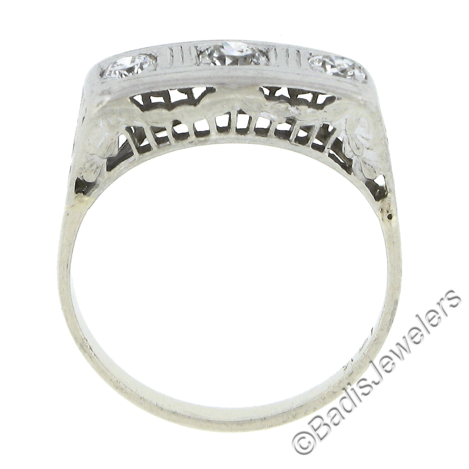 Antique Edwardian Platinum & 14K Gold 0.35ctw Diamond Filigree 3 Stone Band Ring