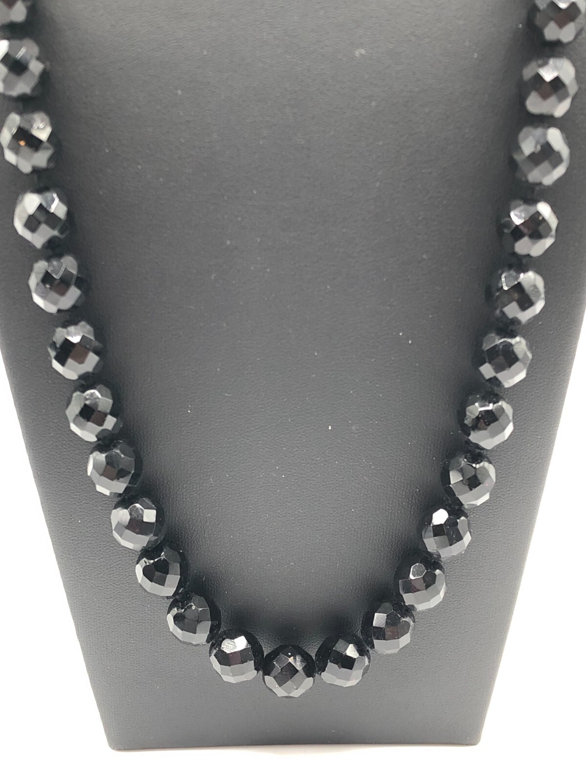 Vintage Heavy Black Faceted Crystal Glass Beaded Necklace 1 CM Beads 14 Kt Clasp