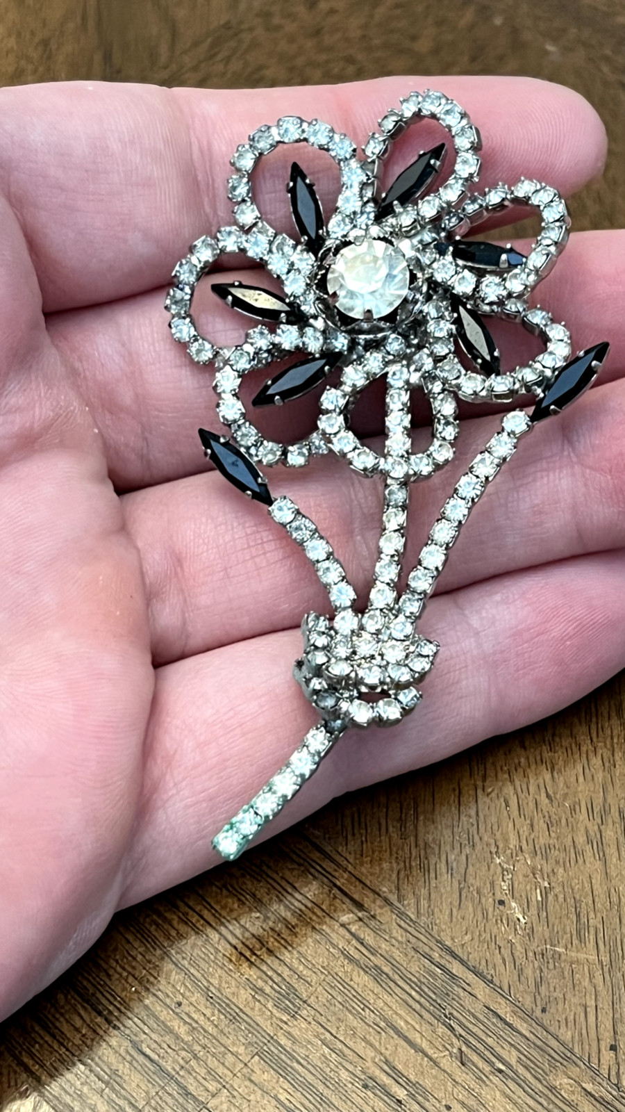 Vintage Juliana? Black & Clear Rhinestone Flower W/ Stem Brooch Silver Tone Nice
