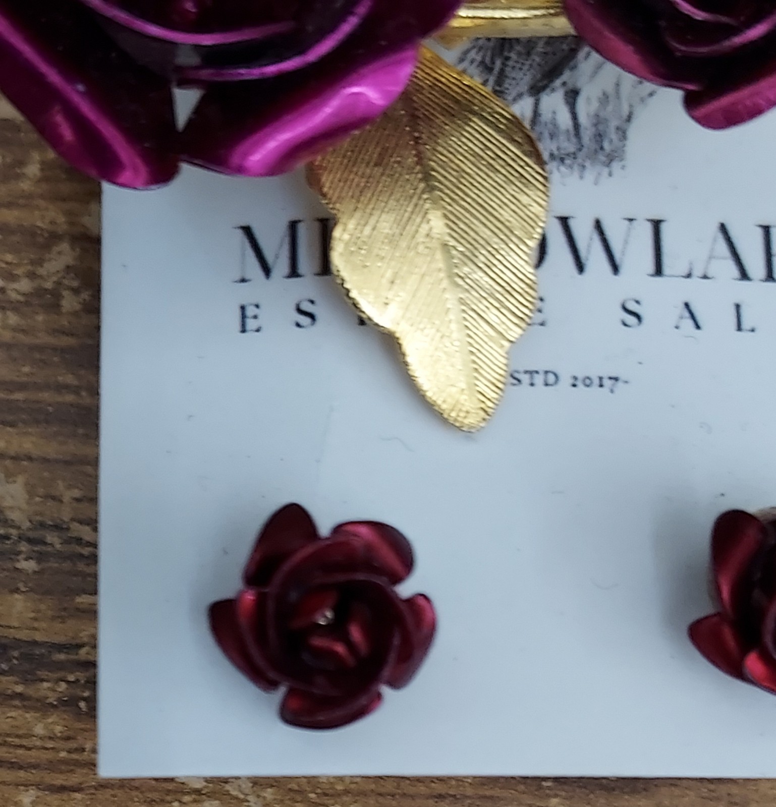 Vintage Red Rose Necklace, Brooch, Earrings Goldtone 17in. Chain