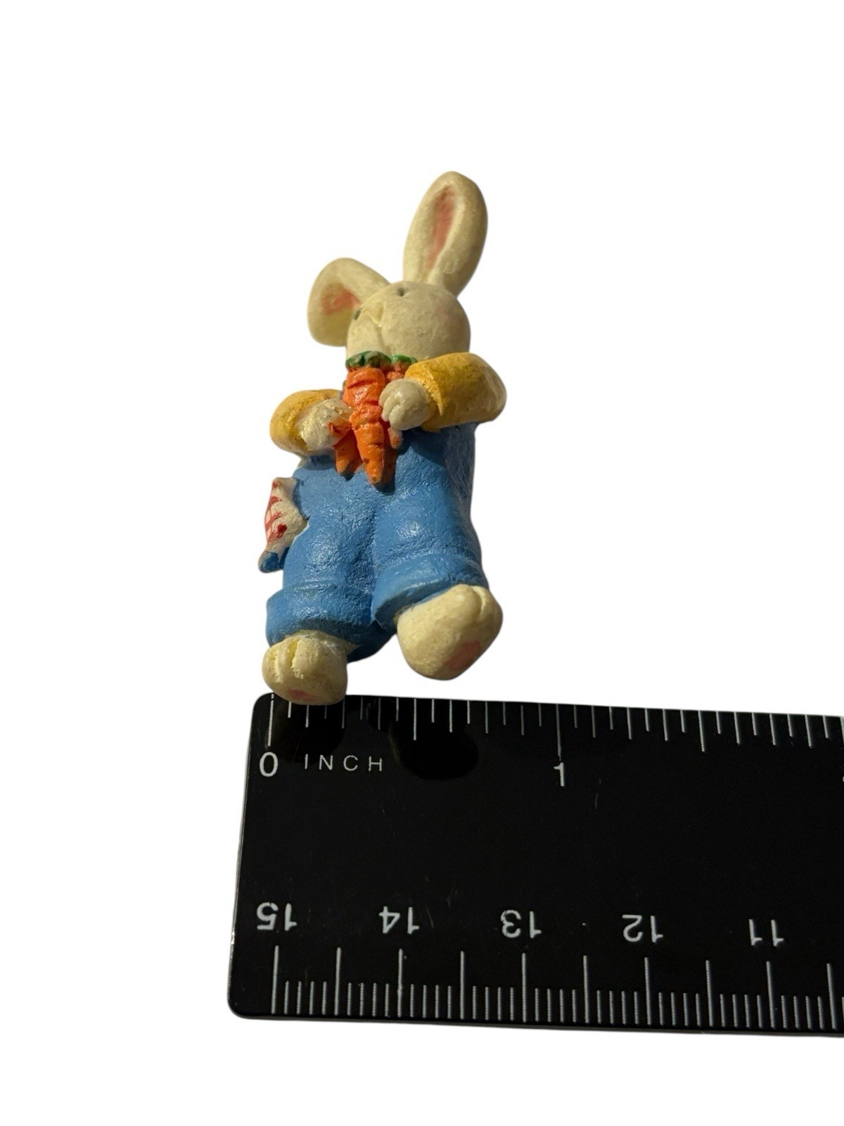 Bunny Rabbit Brooch Pin Resin Painted Vintage Easter 2” Figural Holding Carrots