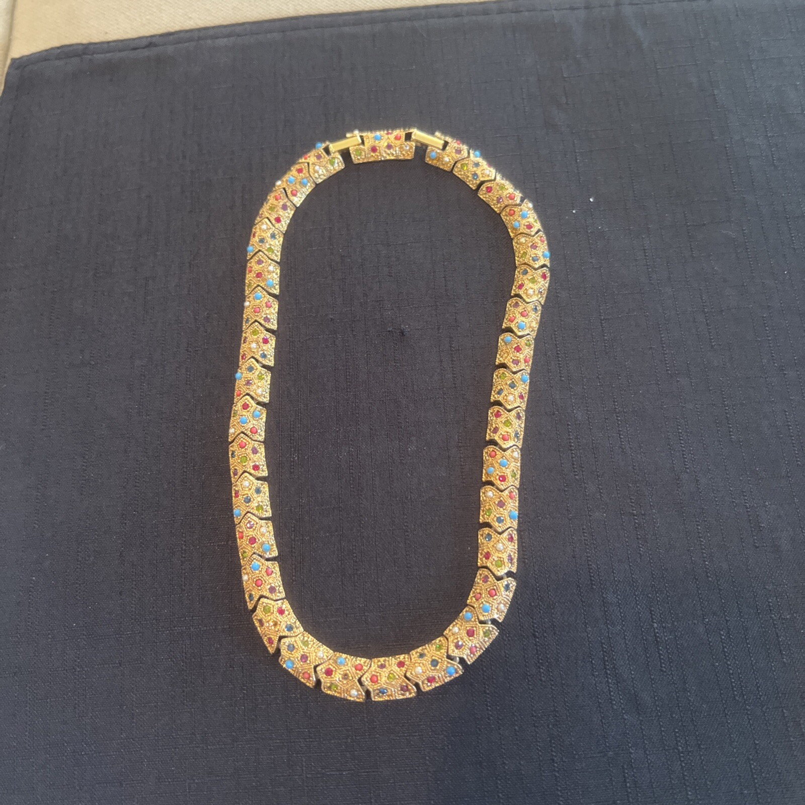 VTG Multicolor Stone Choker Necklace 64 Grams In Weight Unbranded 17” Long.