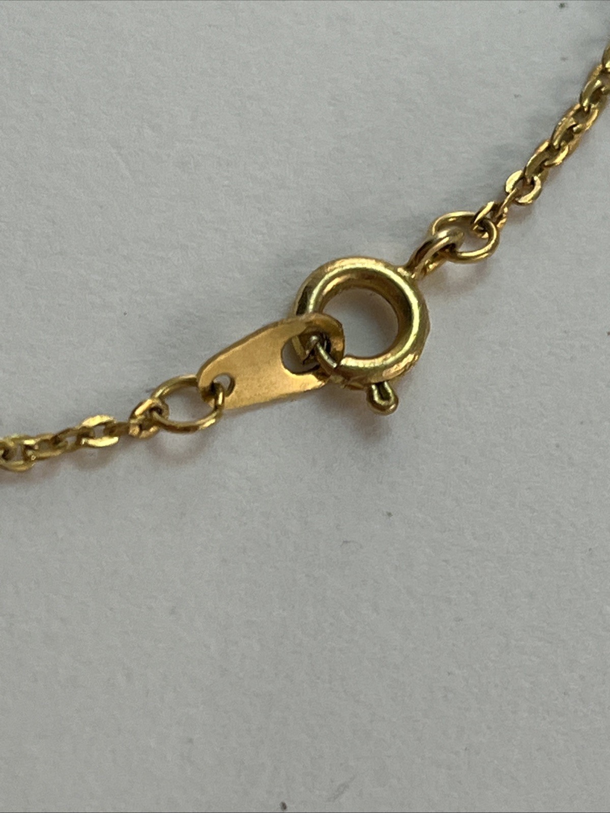 Gold Tone 18″ Chain Necklace Flying Dragons Dark Green Jade Pendant