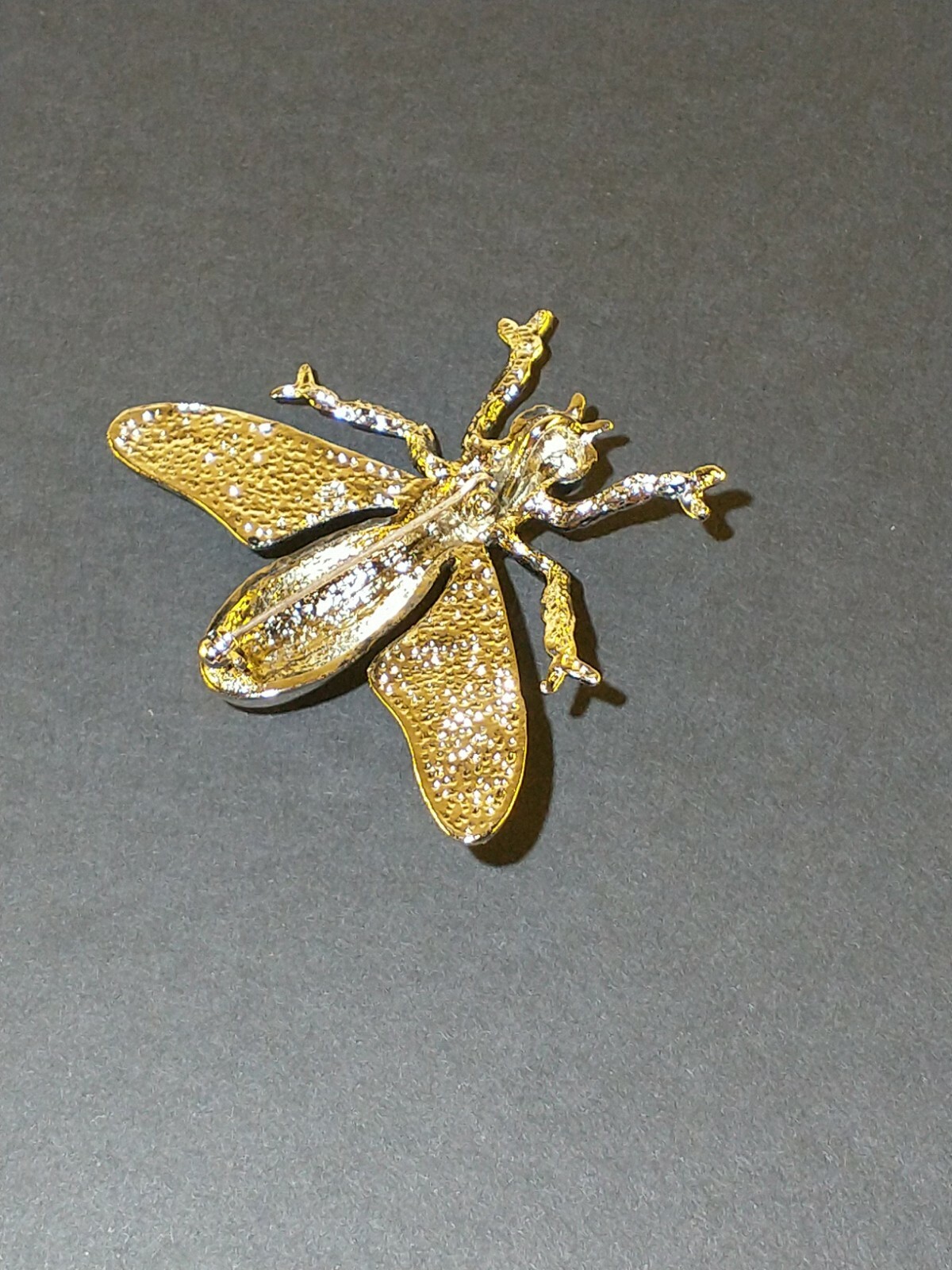 Vintage Antiqued Silver Tone Bug Flying Insect Pin Brooch Broach Jewelry