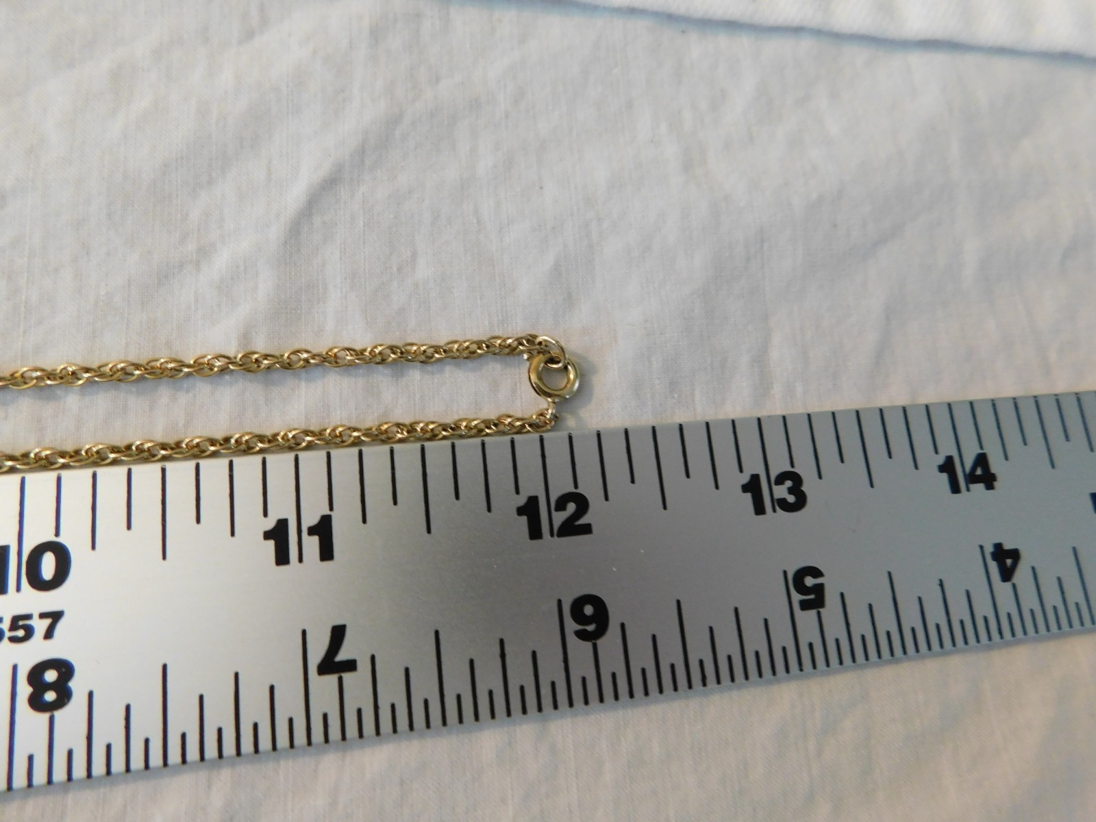 Winard Vintage 12K Gold filled Photo Locket Necklace 16 grams
