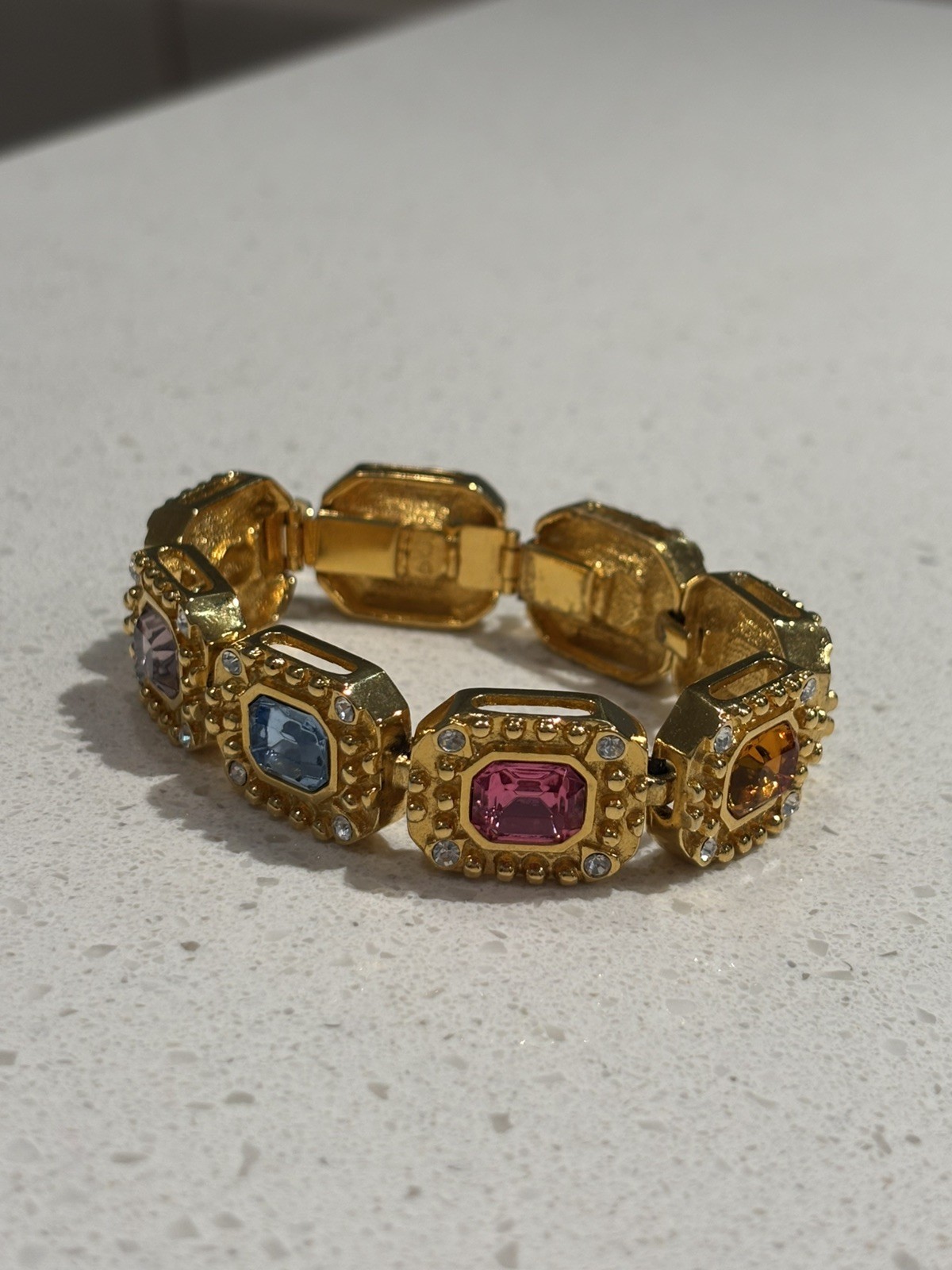 Signed KJL Kenneth Jay Lane Multi Color Cut Glass Crystal Bracelet Gold Chain