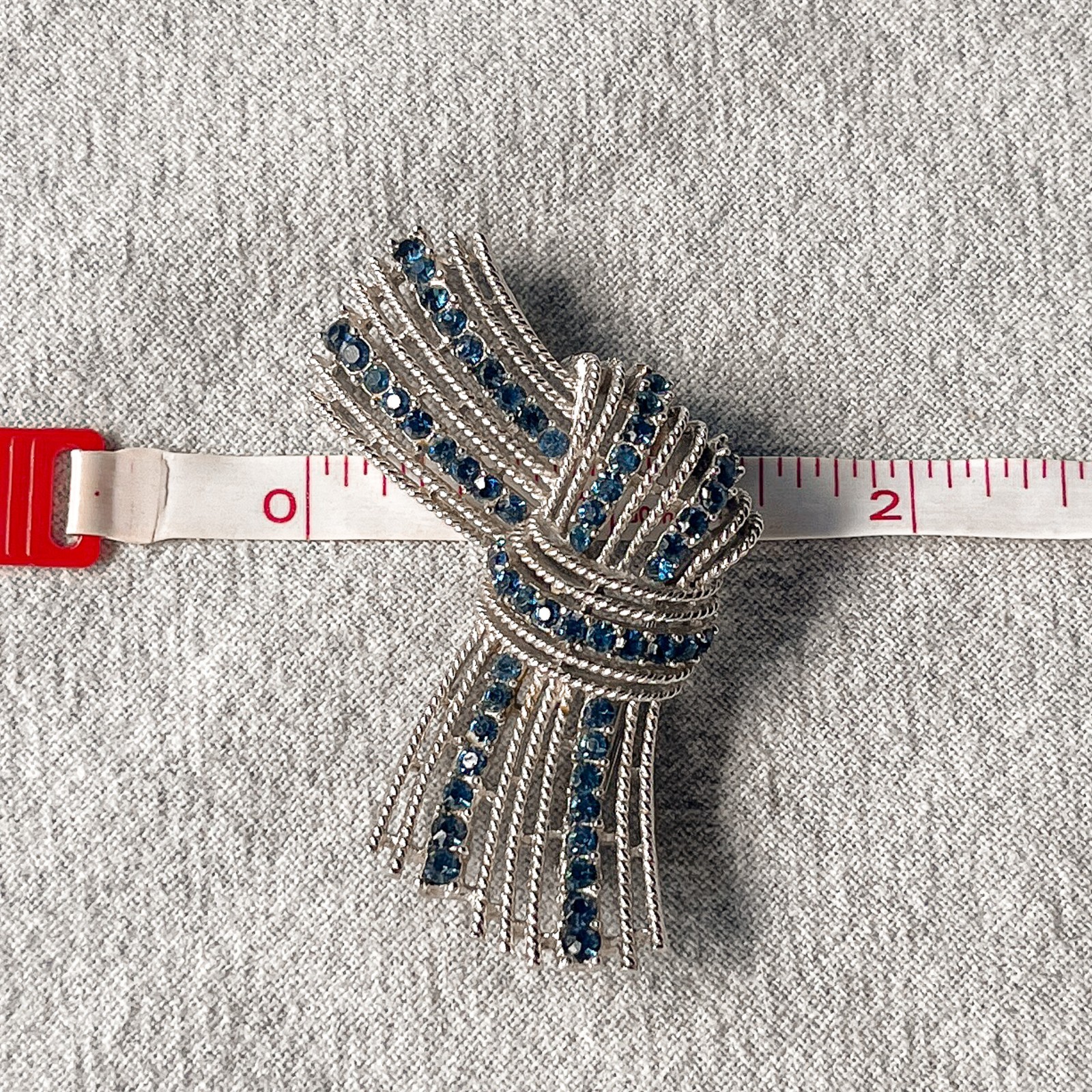 Vintage Trifari Cavalcade Sapphire-Blue Rhinestone Brooch Pin Silver Tone