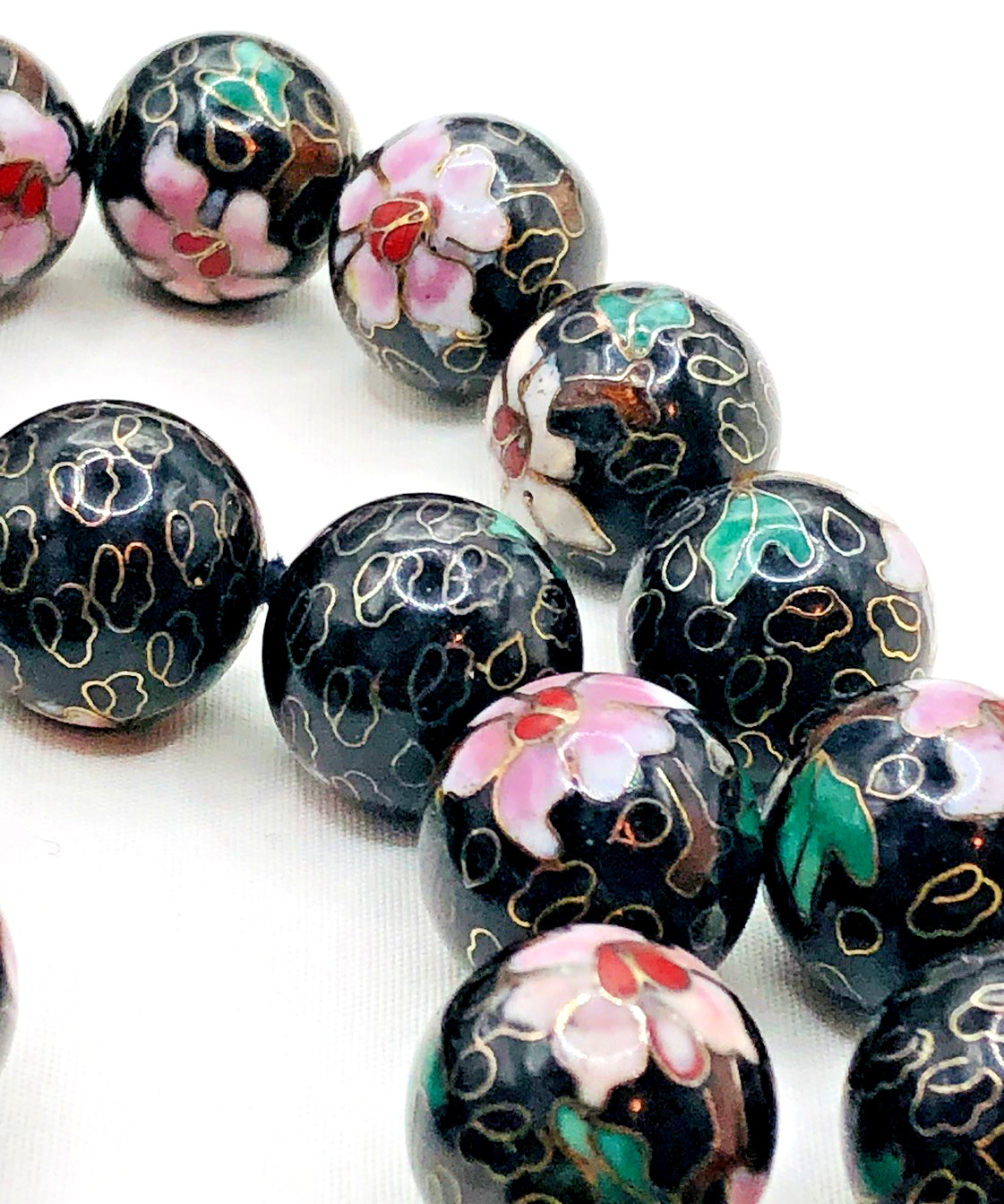 Vtg Chinese Cloisonne 29 Inch Long 15 mm Bead Necklace Hand Knotted No Clasp