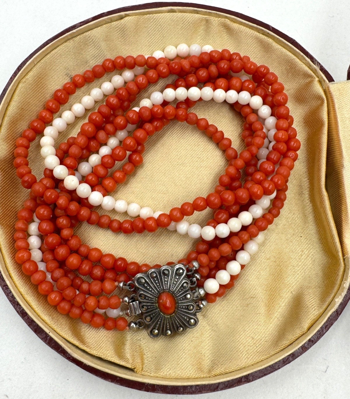 STUNNING GENUINE RED CORAL NECKLACE 4 STRAND 1 STRND WHITE CORAL STERLING SILVER