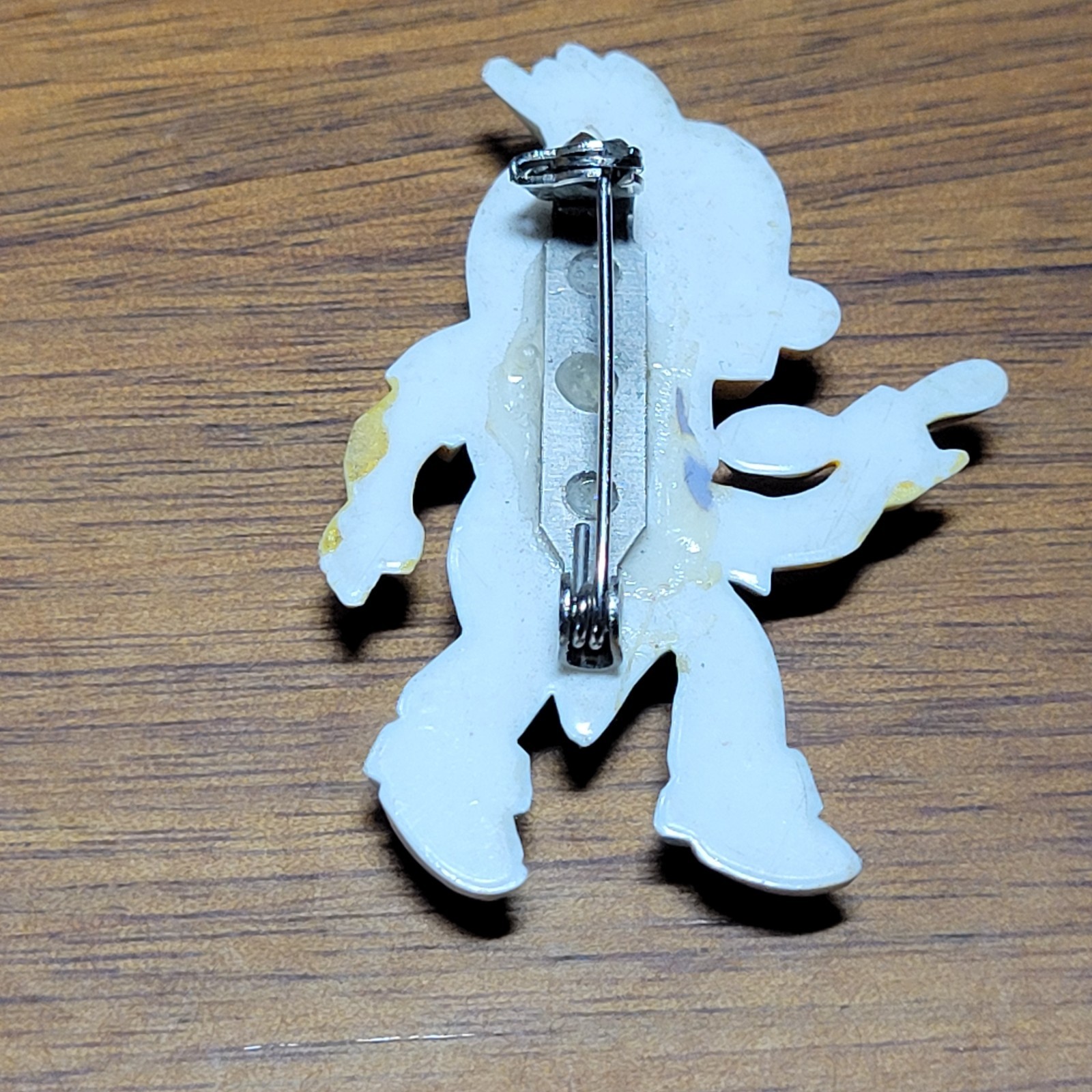 Vintage Anthropomorphic Carrot Celluloid Novelty Pin Plastic Funny Brooch 30’s