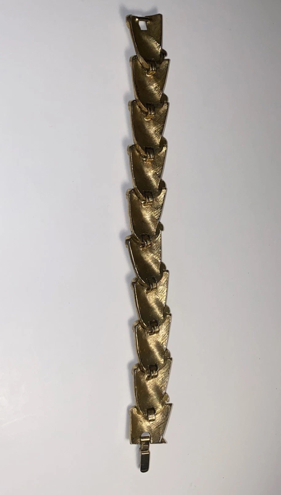 Vintage Trifari Gold Tone Ribbon Bracelet Unique