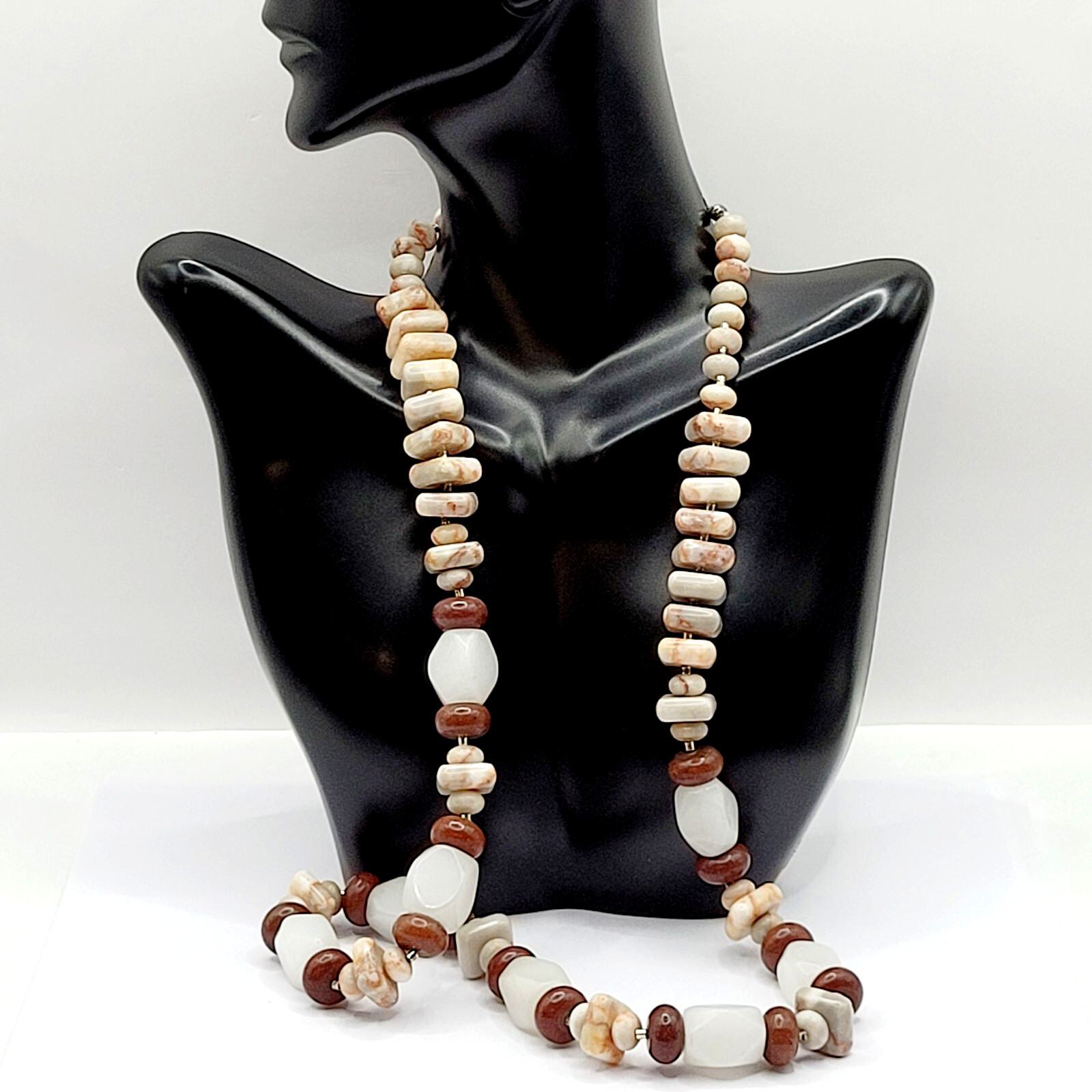 Southwest Style Crafted Brown Hued Jasper with White Quartz Silver Tone Necklace