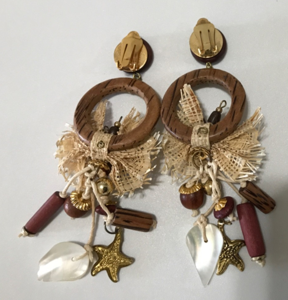 Vintage Unique MOD BOHO Wood Jewelry Necklace,Bracelets ,Earrings, Pins Lot
