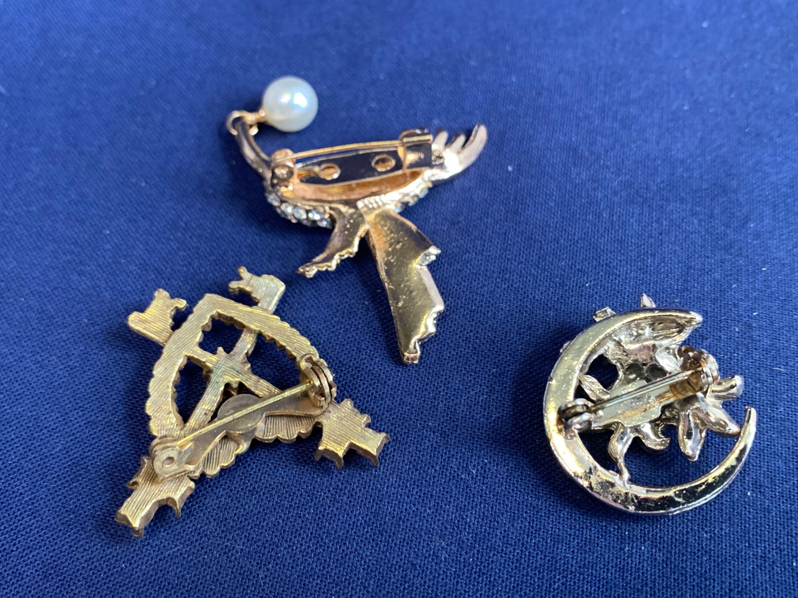 Vtg Brooch Lot DoneGal Barlow Napier Sarah Cov Avon Scatter Pins Costume Jewelry
