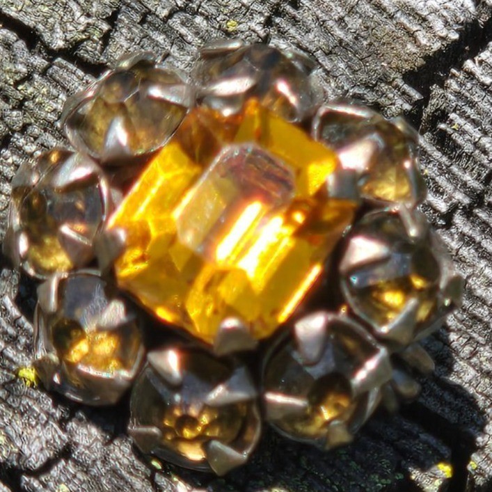 Vintage Amber Rhinestone Brooch Topaz Crystal Cluster Pin jewelry mini Sparkle