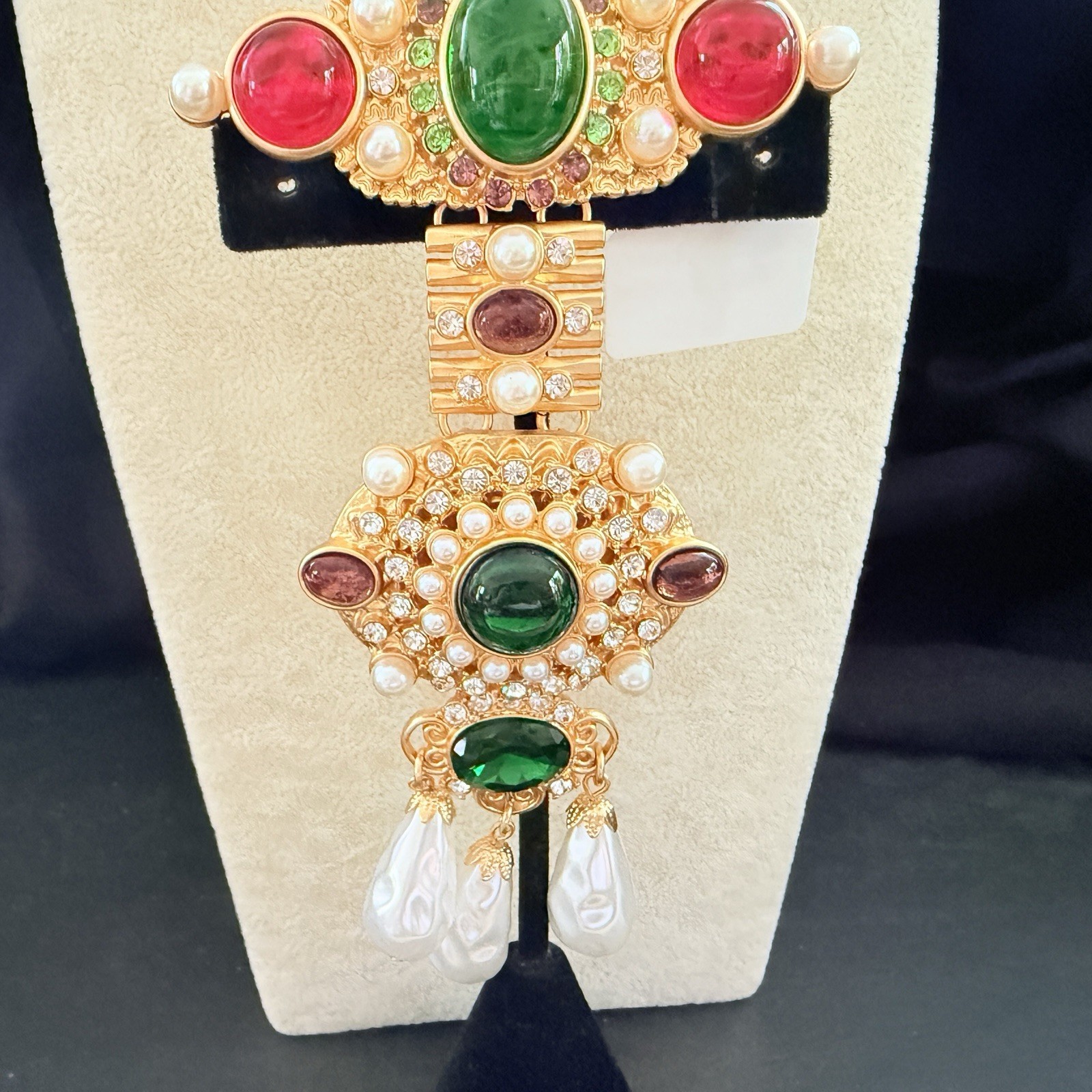 VTG. ESTATE Y2K HIGH END GREEN & RED GRIPOIX RUNWAY 18KT GOLD PLATED BROOCH