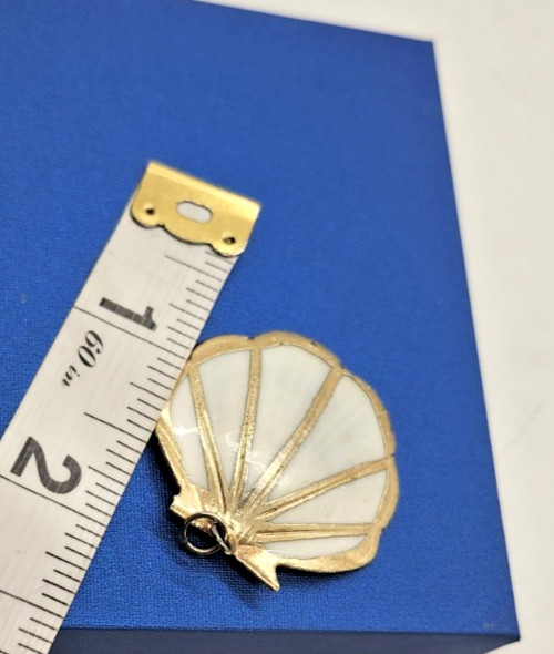 Vintage Mother of Pearl Scallop Shell Pendant Gold Tone Gilded Sea Shell 1.5”