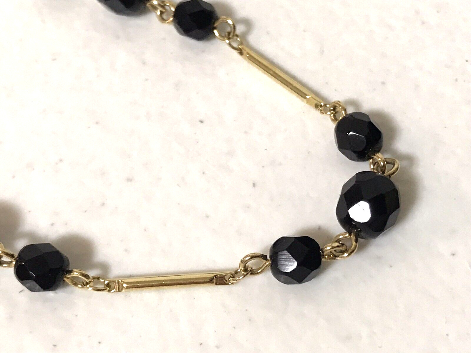 Olci Signed Gold Tone Bar Link Faceted Black Beaded Station Necklace 17″ Estate