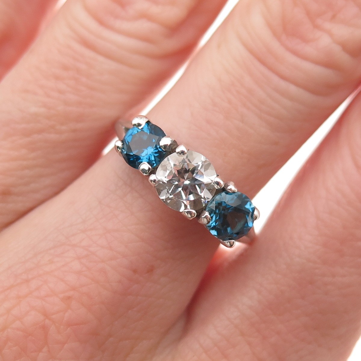Badavici 925 Sterling Silver Vintage Real London Blue & White Topaz Ring Size 8