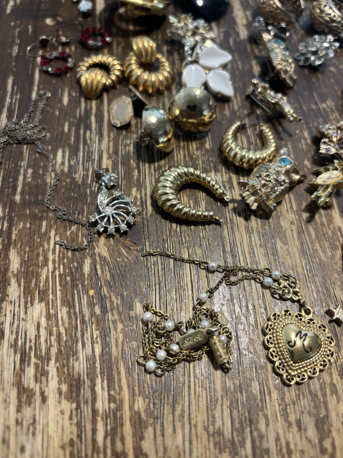 Vintage Costume Jewelry Broken Earrings Necklace Brooch MCM Large Lot