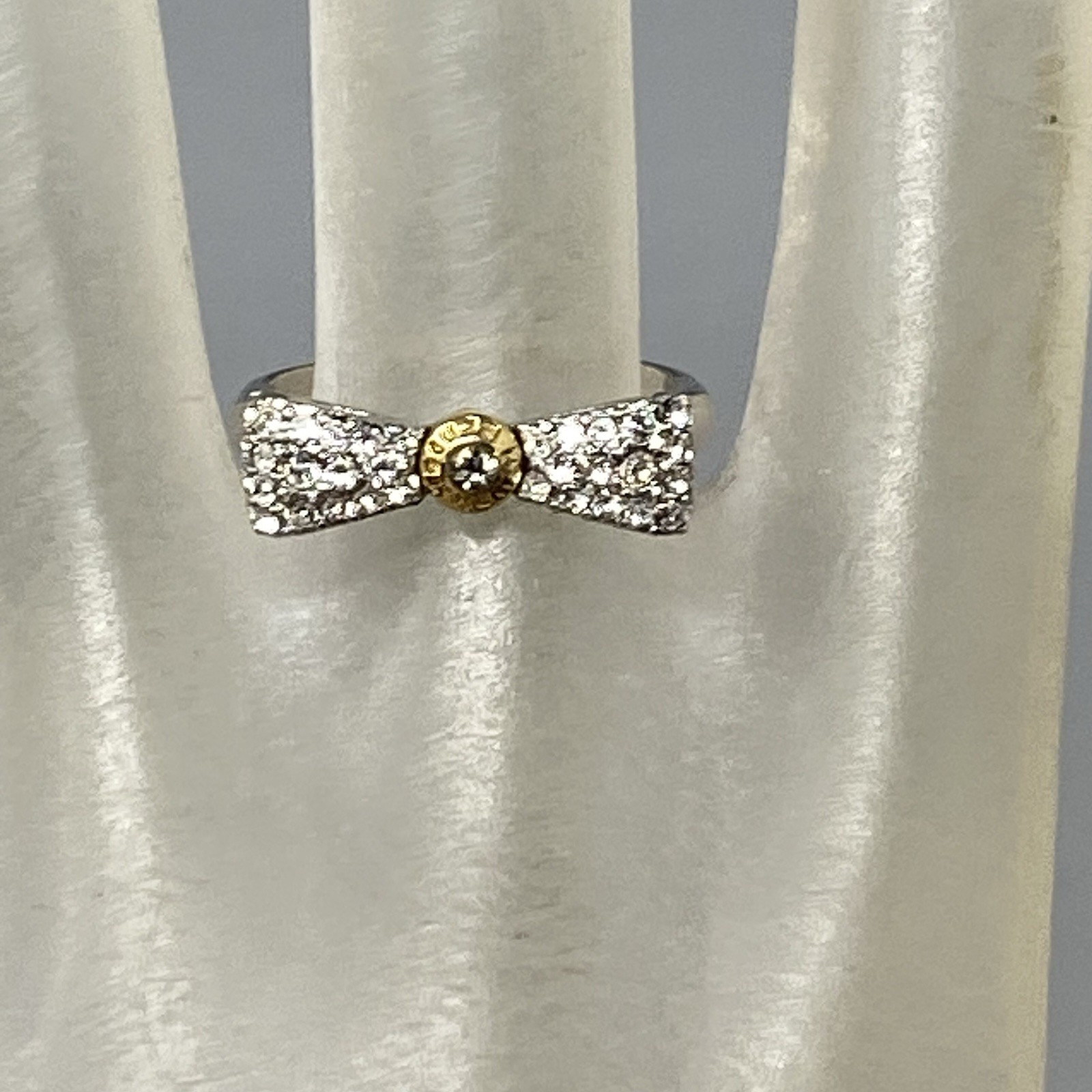Henri Bendel Bow Coctail Ring Henri Bendel Two Tone Swarovski Crystals Pave 6.5