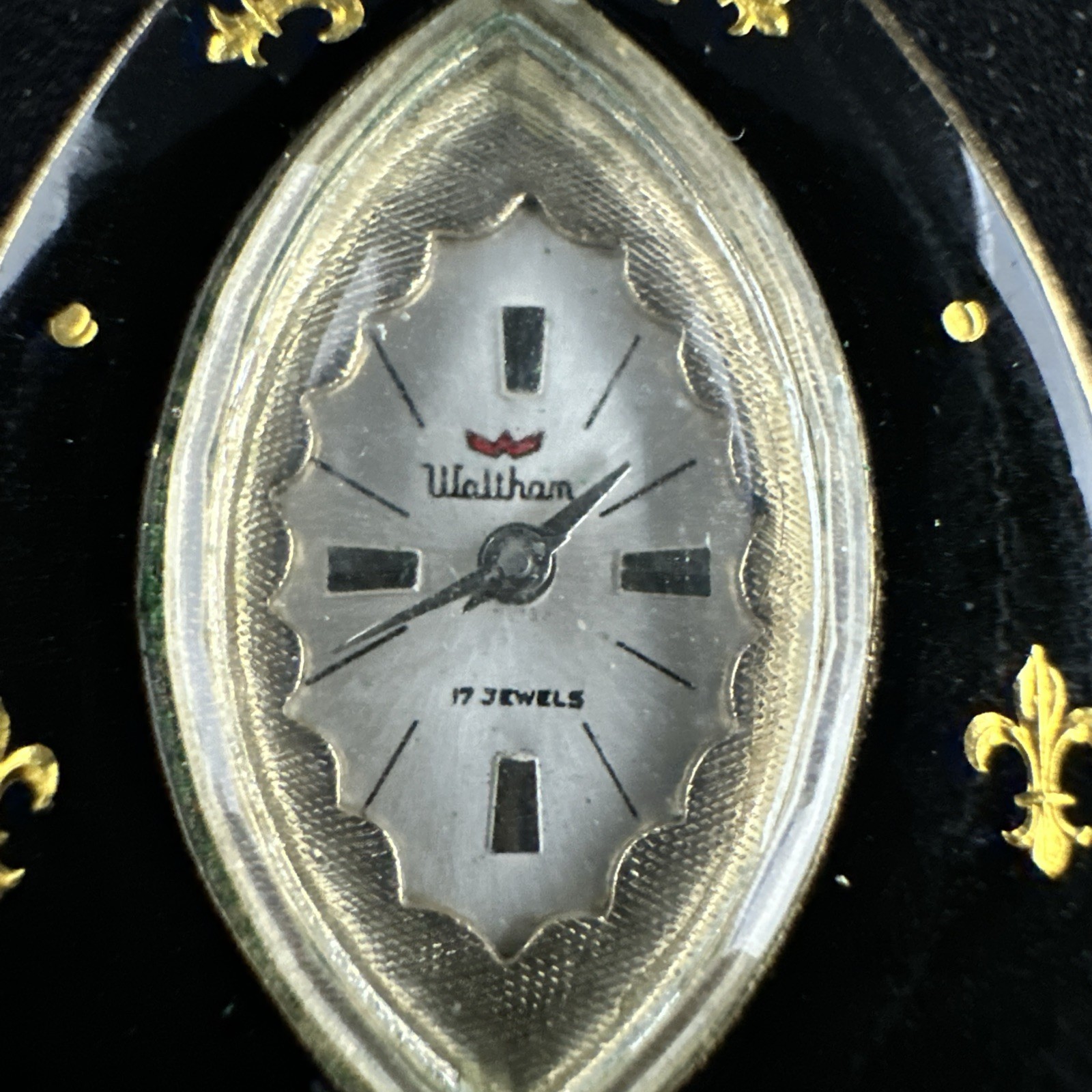 Vintage Waltham 17 Jewel manual wind Brooch necklace Watch original box working