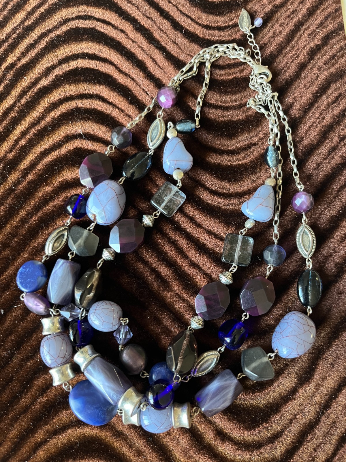 NECKLACE Coldwater Creek Purple and Blue Beads, 3 Layered Chunky Bib Faux Stone
