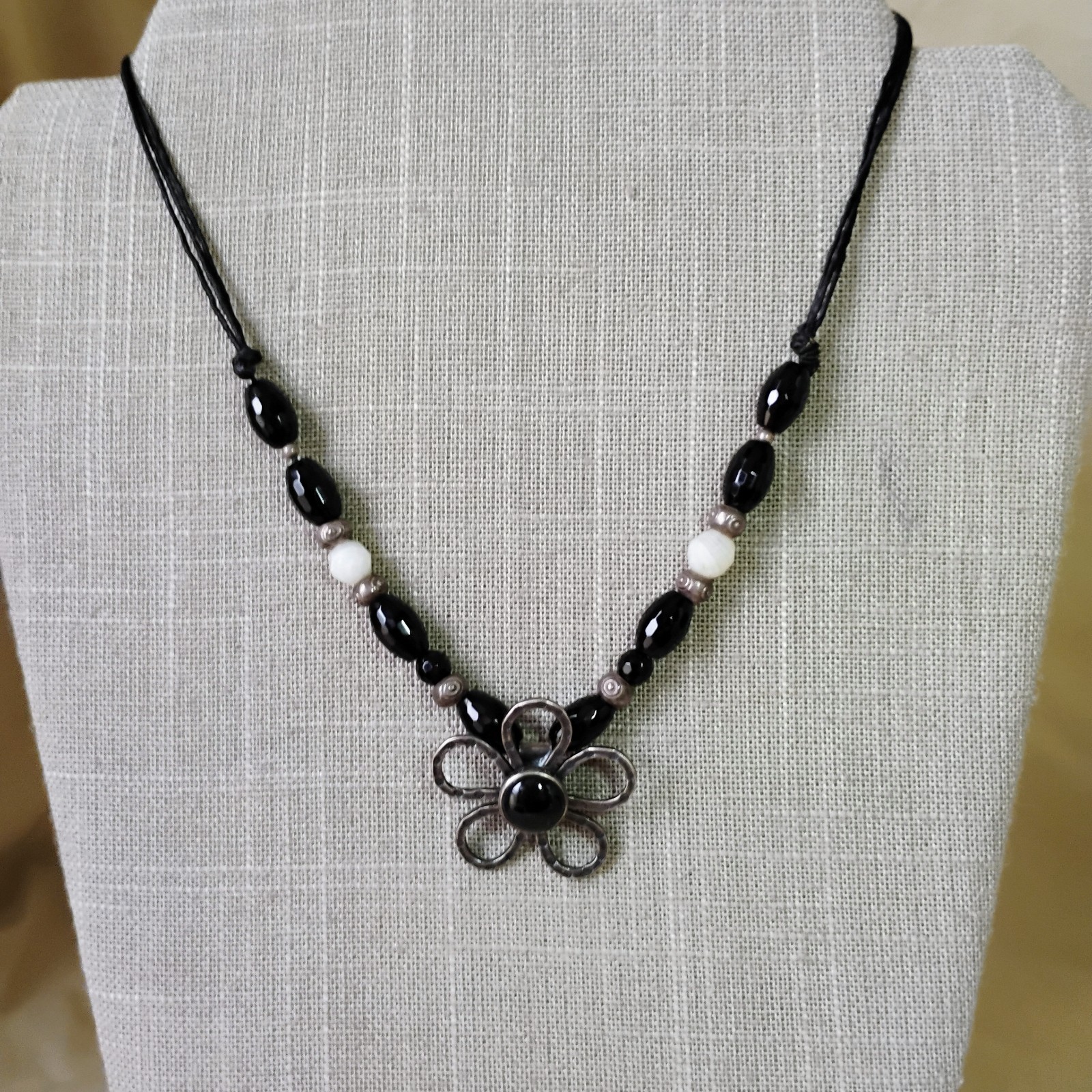 Vtg Flower Necklace 925 Onyx Glass Hemp Cord Tested With Pictures