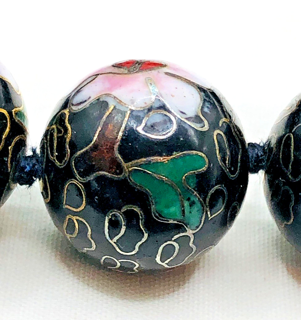 Vtg Chinese Cloisonne 29 Inch Long 15 mm Bead Necklace Hand Knotted No Clasp