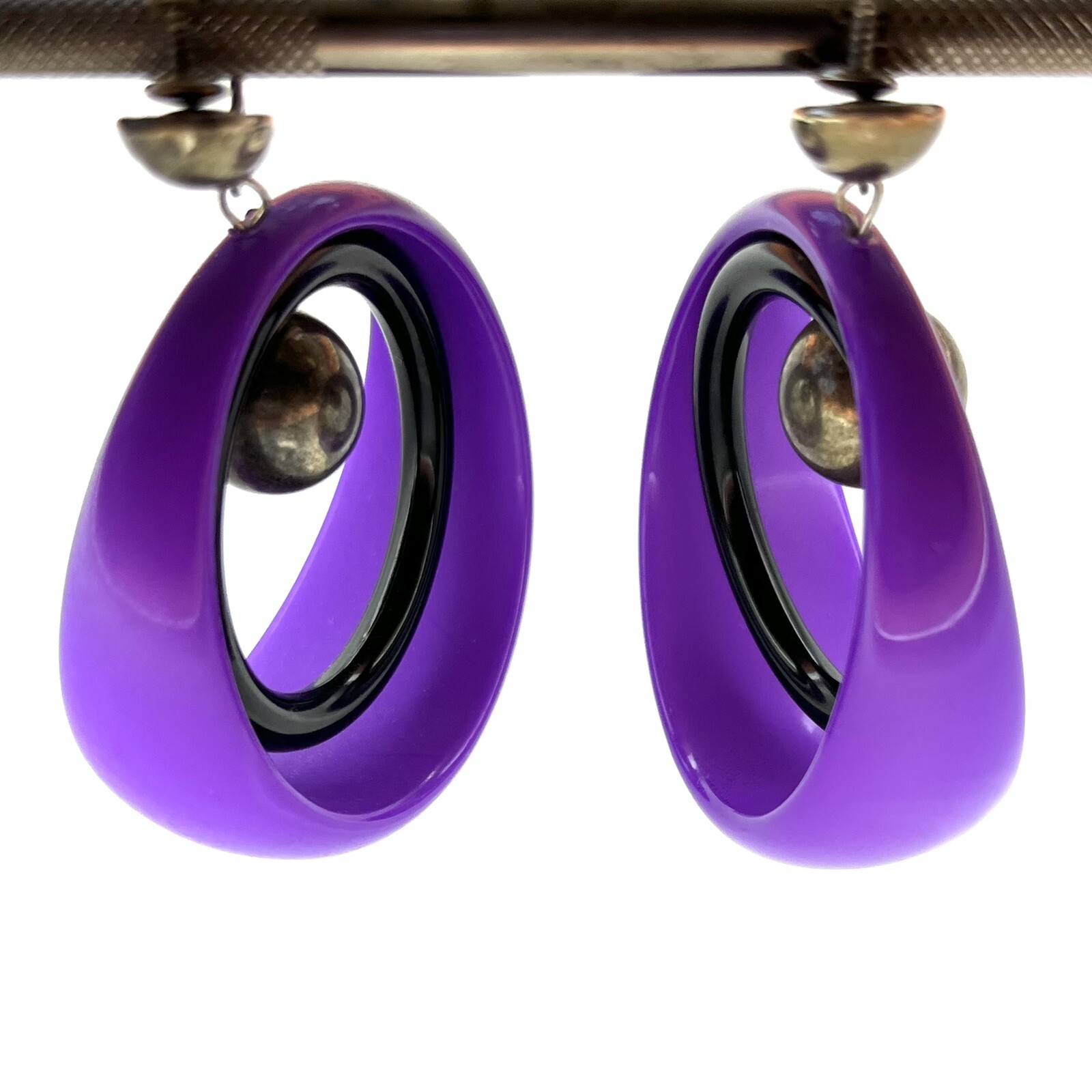 Vintage Large Purple Hoop Adjustable Clip On Earrings Signed Dauplaise