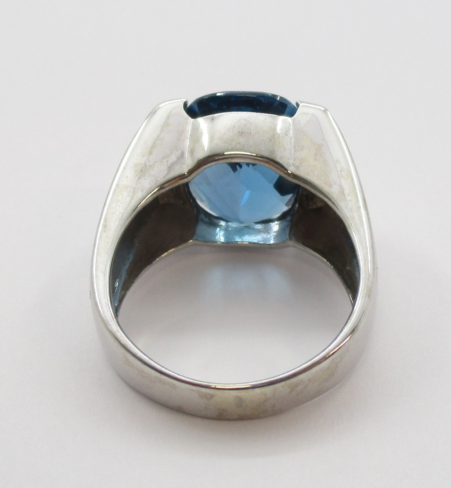 6.20CT Checkerboard Cut Blue Topaz 0.18CTW Diamond Ring 14K White Gold Size 10.5