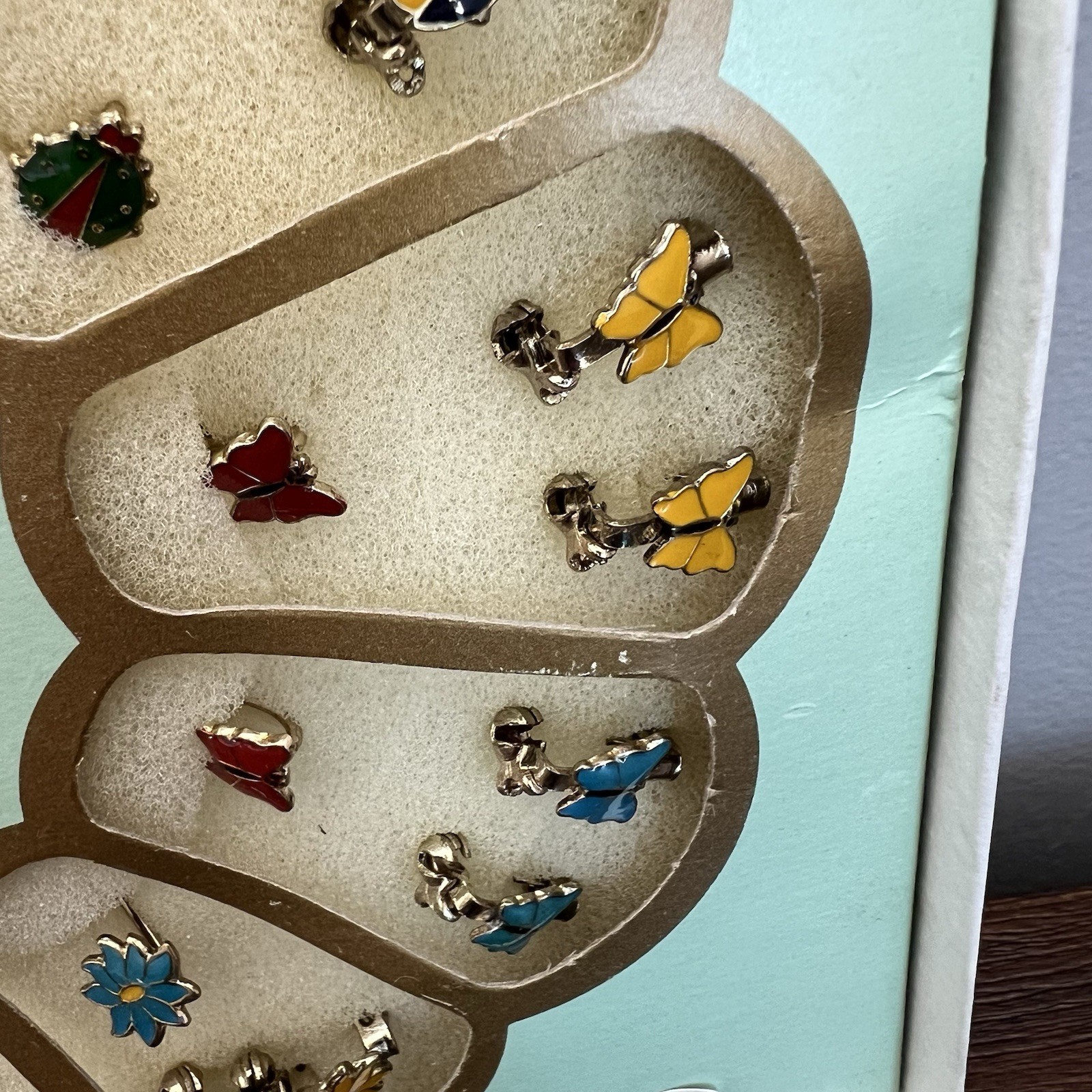 Lot Of Deco Retro & Vintage Small Scatter & Stick Pins Various Designs & Animals