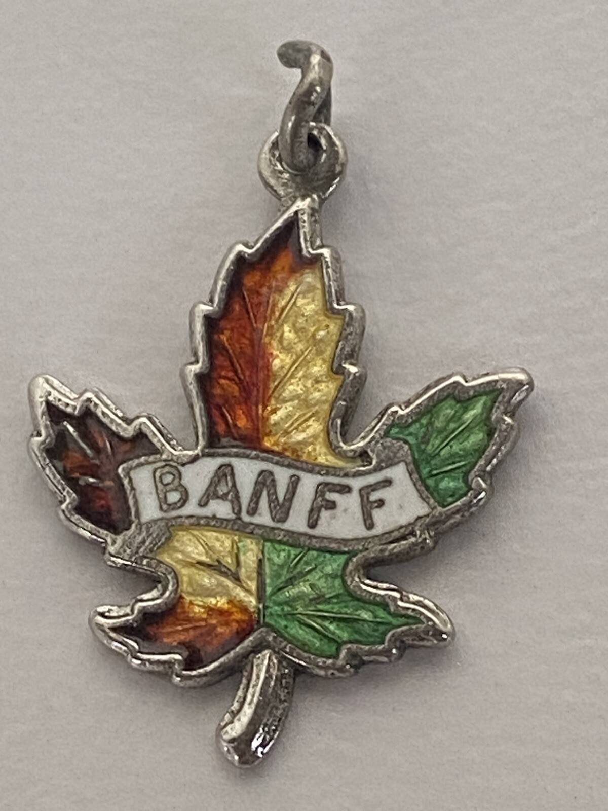VIntage Sterling Slver Charm Bamff Canada Souvenir Enamel Maple Leaf BM co
