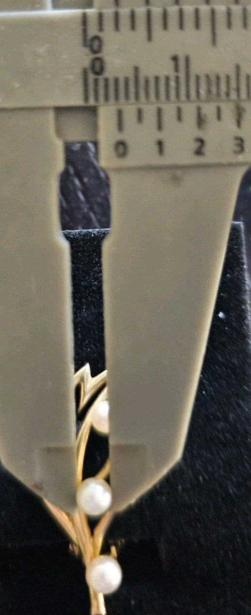 14K Yellow Gold Pearl Clip On Earrings Vintage Leaf Floral Designer 5.3 gm