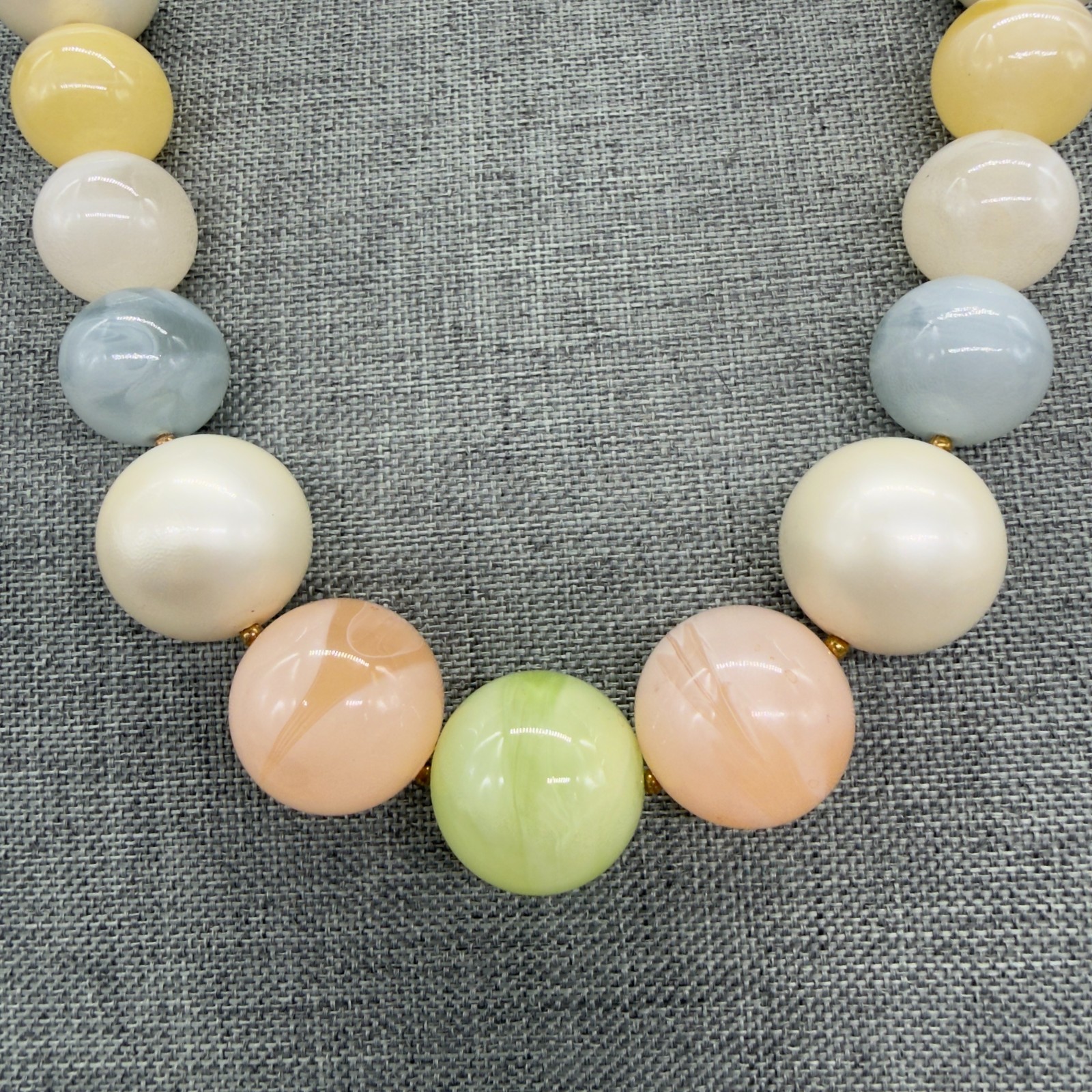 Vintage Acrylic Necklace Marbled Pastel Graduated Beads 28 Inches