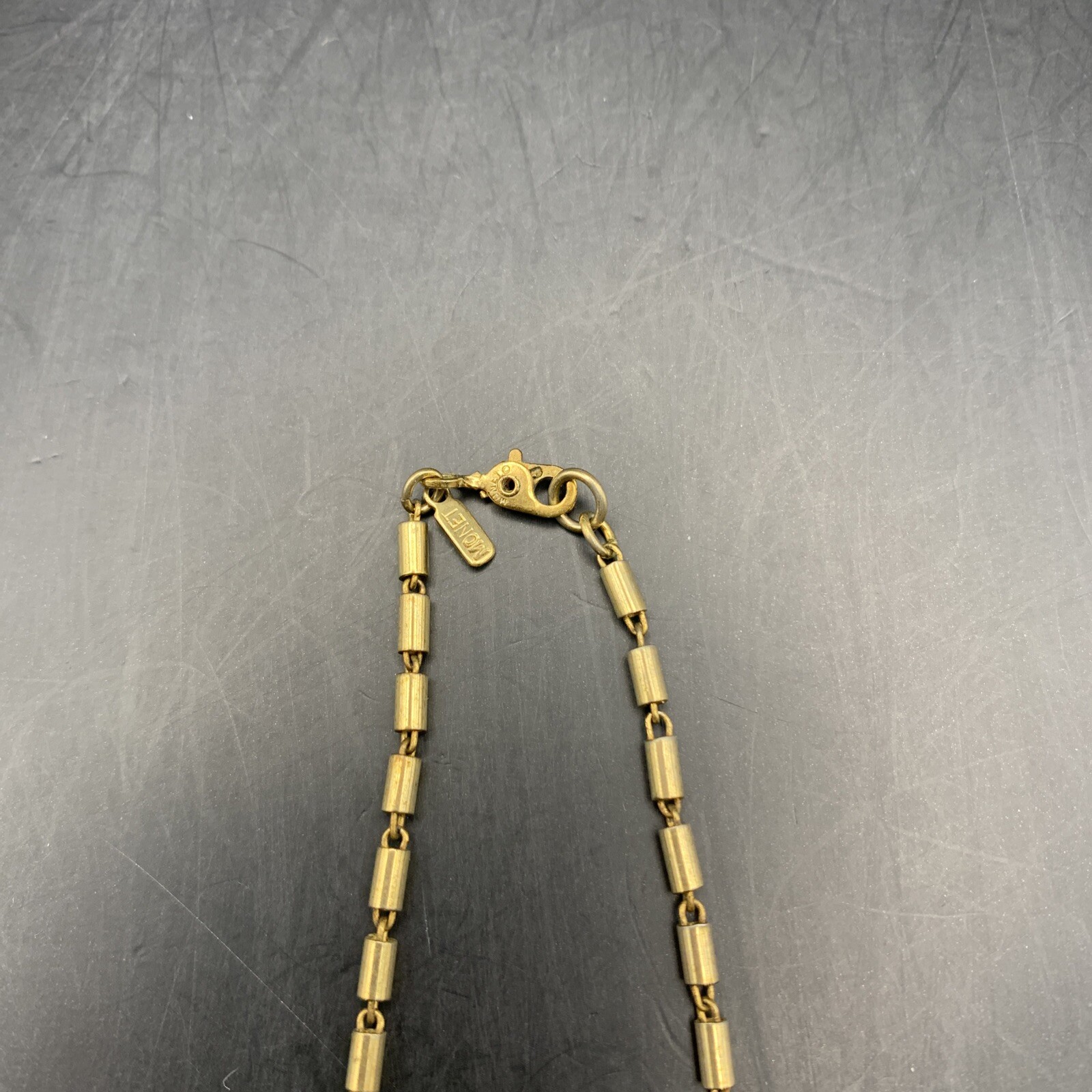 Monet Pendant Necklace Wave Wire Wrapped White Bar Link Gold Tone Vintage