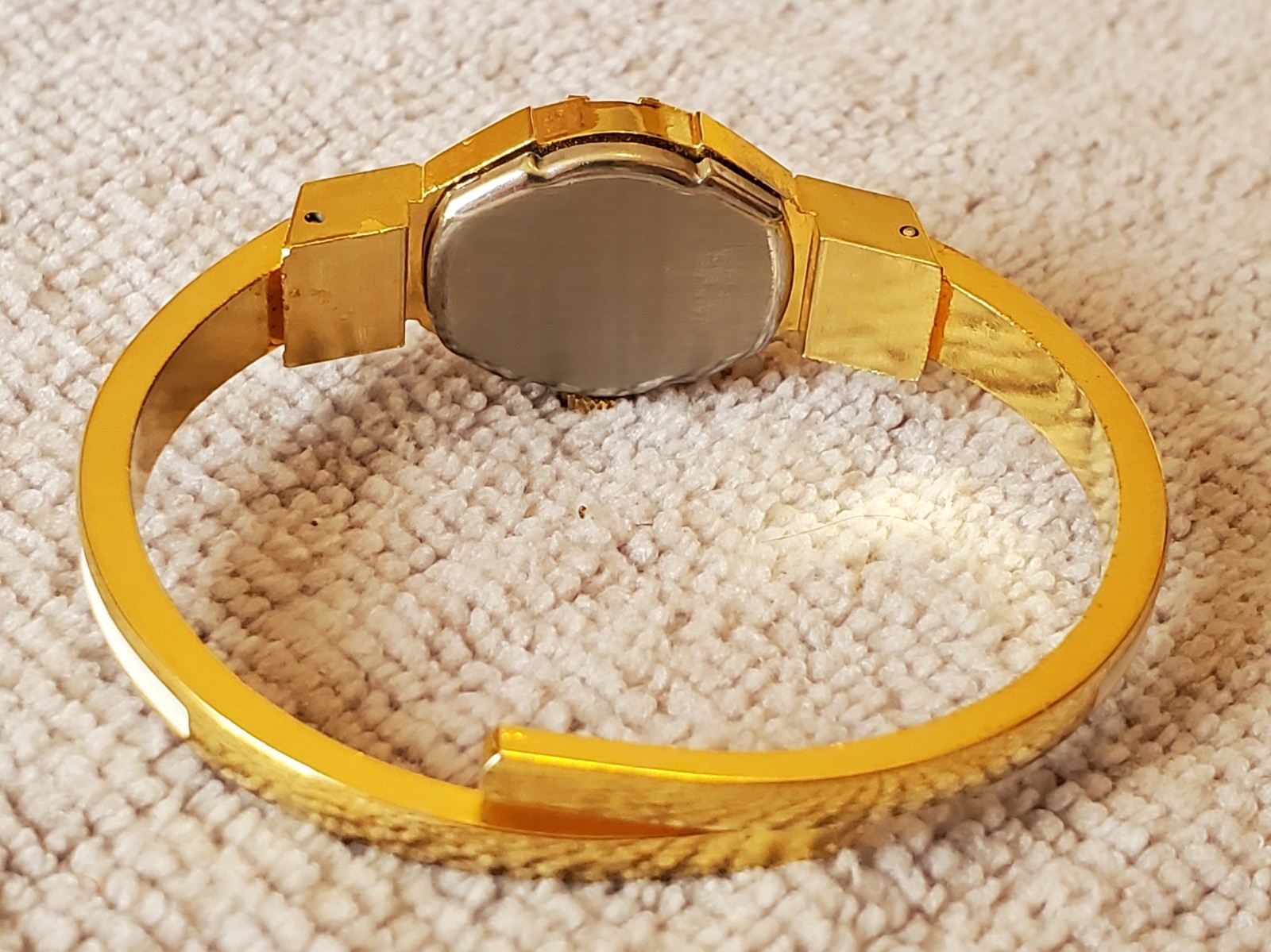 Vintage Buler Manual Gold Plate Enamel Rose Bracelet W/Face Cover Needs Repairs