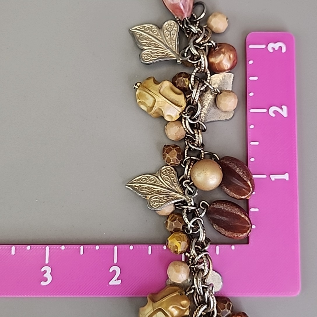 Vintage Charm Bracelet Fall Autumn Brown Bead Gold Tone Leaf Dangles 6.25″