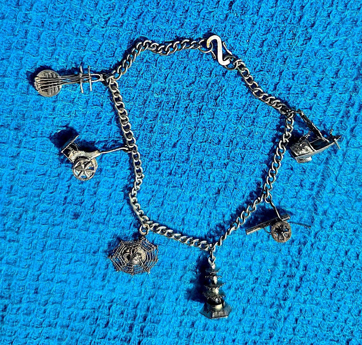 7.5″ Silver Cable Chain Bracelet with Chinoiserie Charms and Hook Clasp