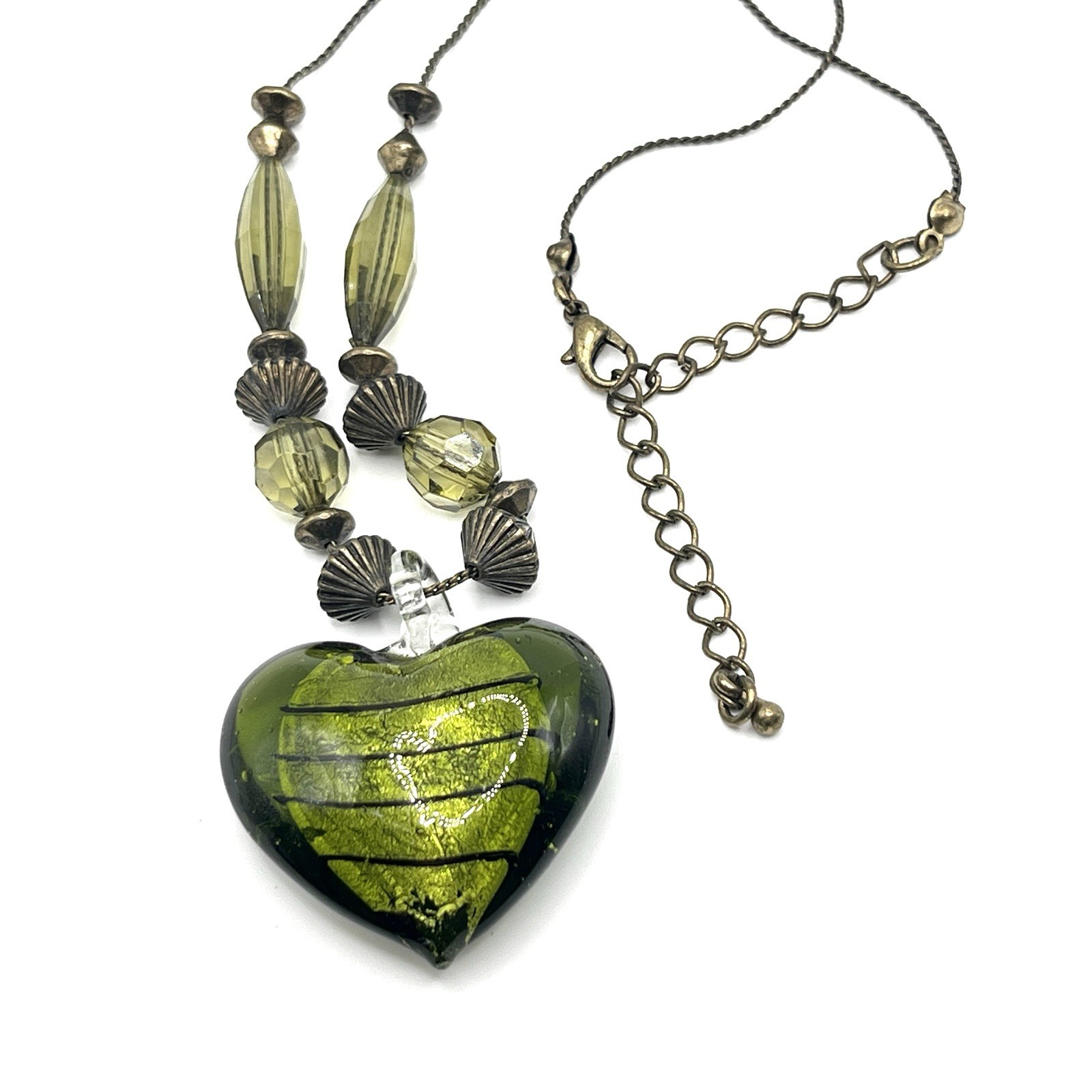 Vintage Murano Style Green Foiled Art Glass Puffy Heart Necklace 18”