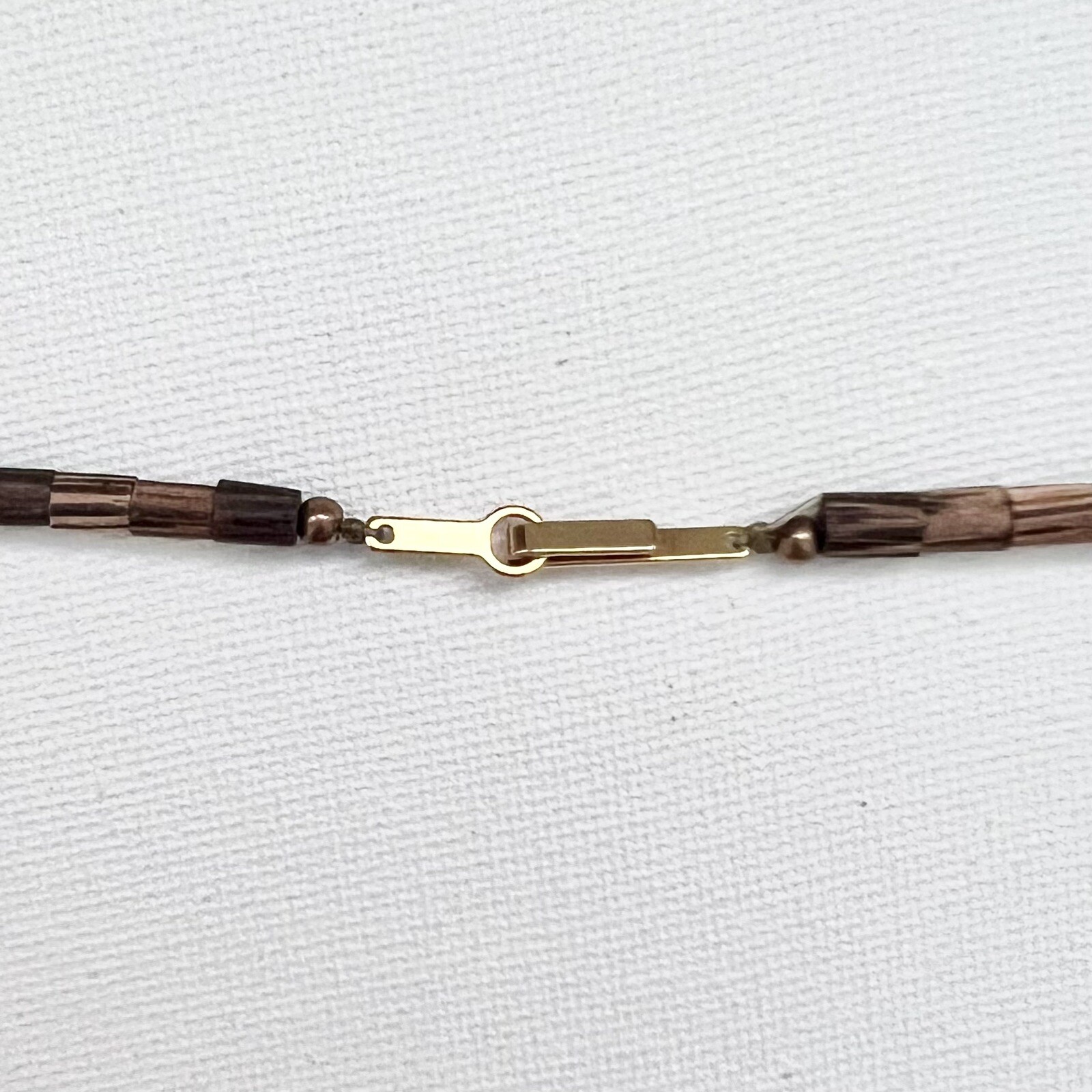 Vintage Statement Wood Chip Pendant Necklace African Safari Vacation Natural 26″