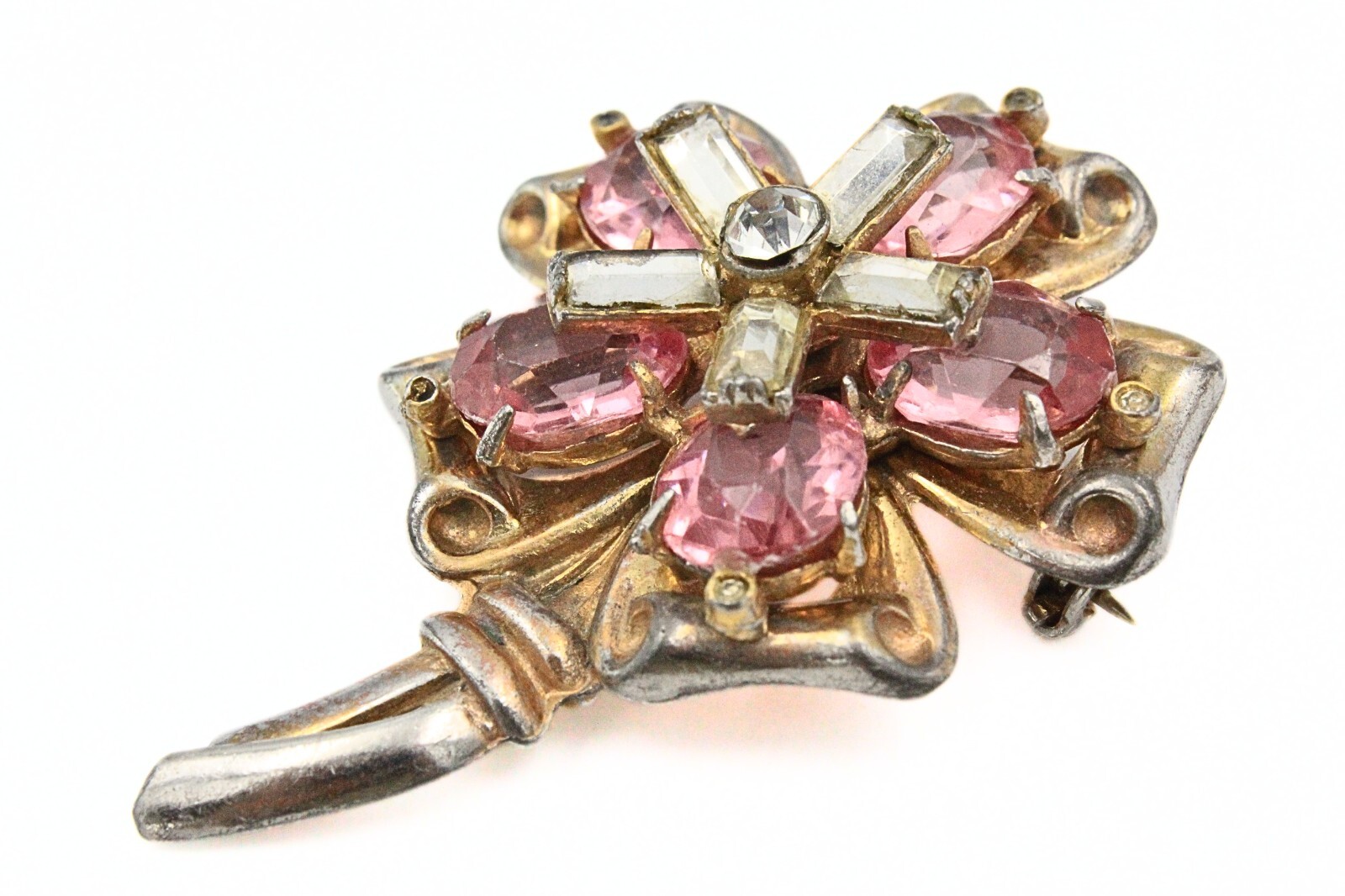 Lovely 1940’s Retro Pink White Glass Rhinestones Flower Brooch