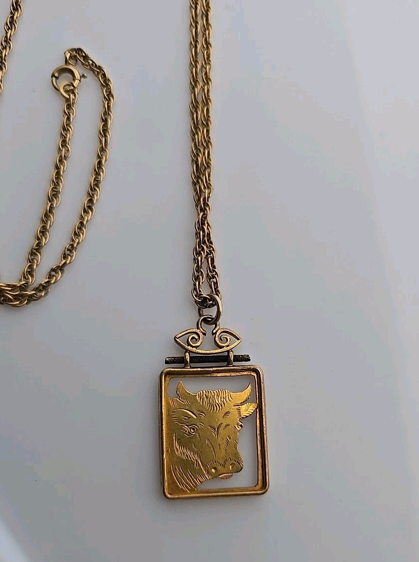 Victorian Binder Bros Chain Frame Bull Cow Pendant 1/20 12k Gold Filled 22″