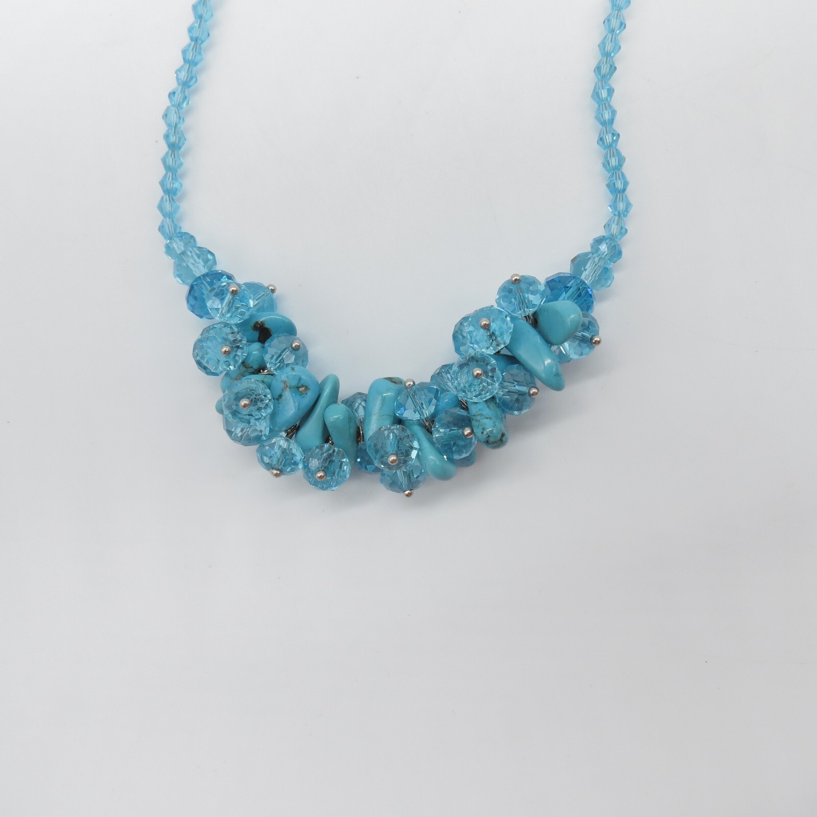 Vintage Blue Faceted Beaded Necklace Dyed Howlite Beads Boho 18″