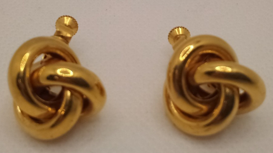 Vintage Napier Gold Tone Metal Twisted Knot Screw Back Clamp Earrings