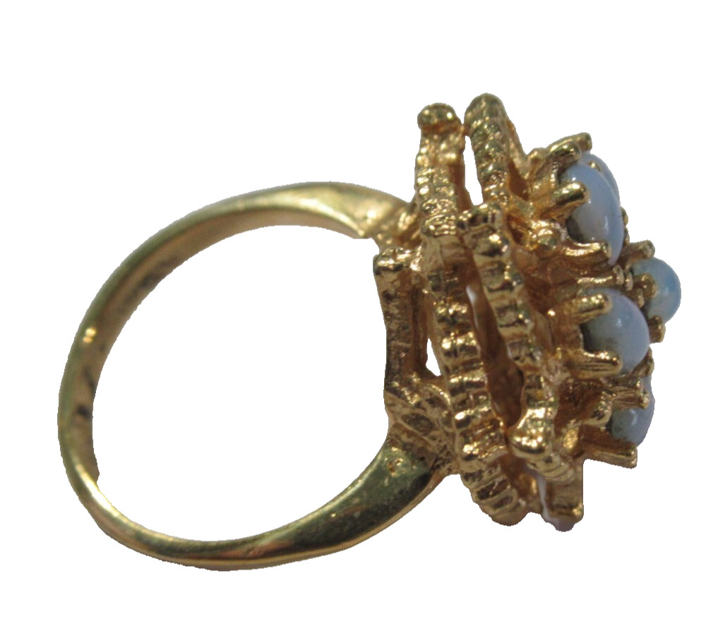 FAUX OPAL RING GOLD TONE ‘BEADED’ METAL SIZE 5.25